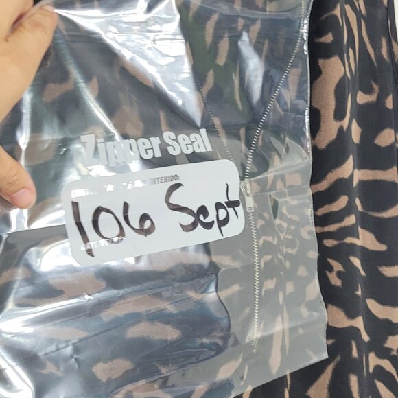 Anonyme Black & Brown Leopard Print Front Zip Sleeveless Business Casual Top XL - Picture 12 of 12